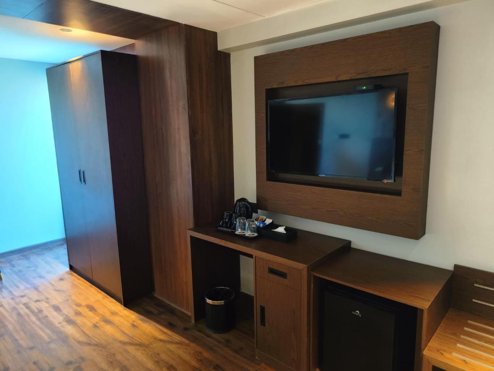 Ramee International Surat Hotel ภายนอก รูปภาพ